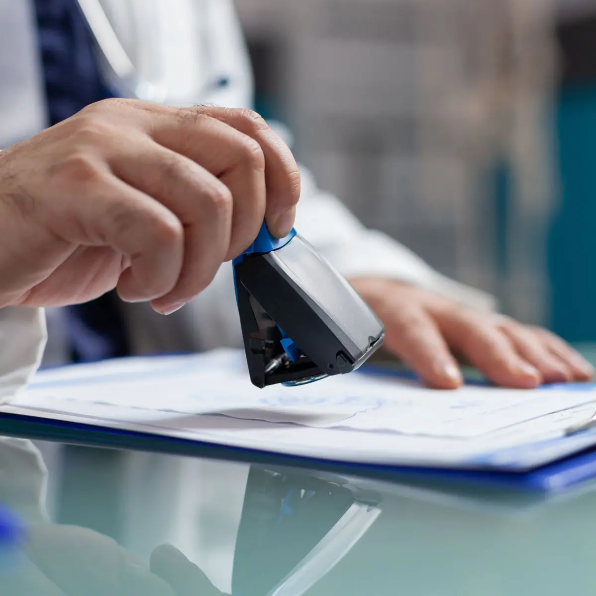 Sick Leave Without Oversight: How Regulation Has Opened the Door to Labour Fraud