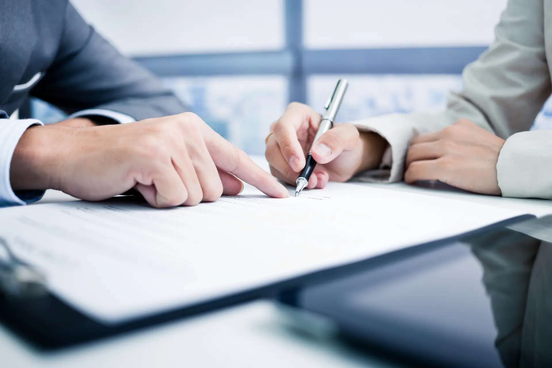 Advising and representing the seller of one of the Netherlands' largest SaaS companies in arbitration regarding compliance with earn-out obligations, the ordinary course covenant, and other warranty provisions under the SPA