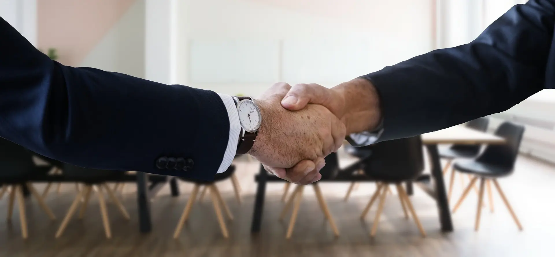 The double leasing of the same item versus the autonomy of the will of the contracting parties