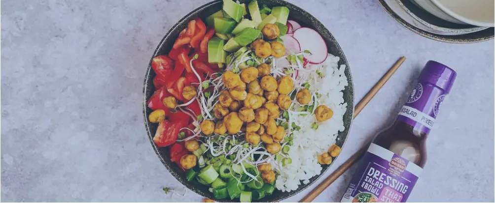 Advising Go-Tan, a Dutch family-owned company specialized in the production and distribution of Asian food products, in a third-party dispute related to a product recall following an alleged deficiency in the production process