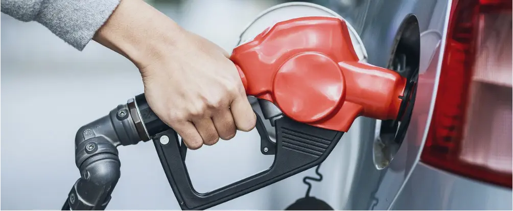 Advising and litigating in multiple cases related to the so-called ‘Benzinewet’ (Act on the Auction of Certain Motor Fuel Retail Outlets) and fuel station locations in general